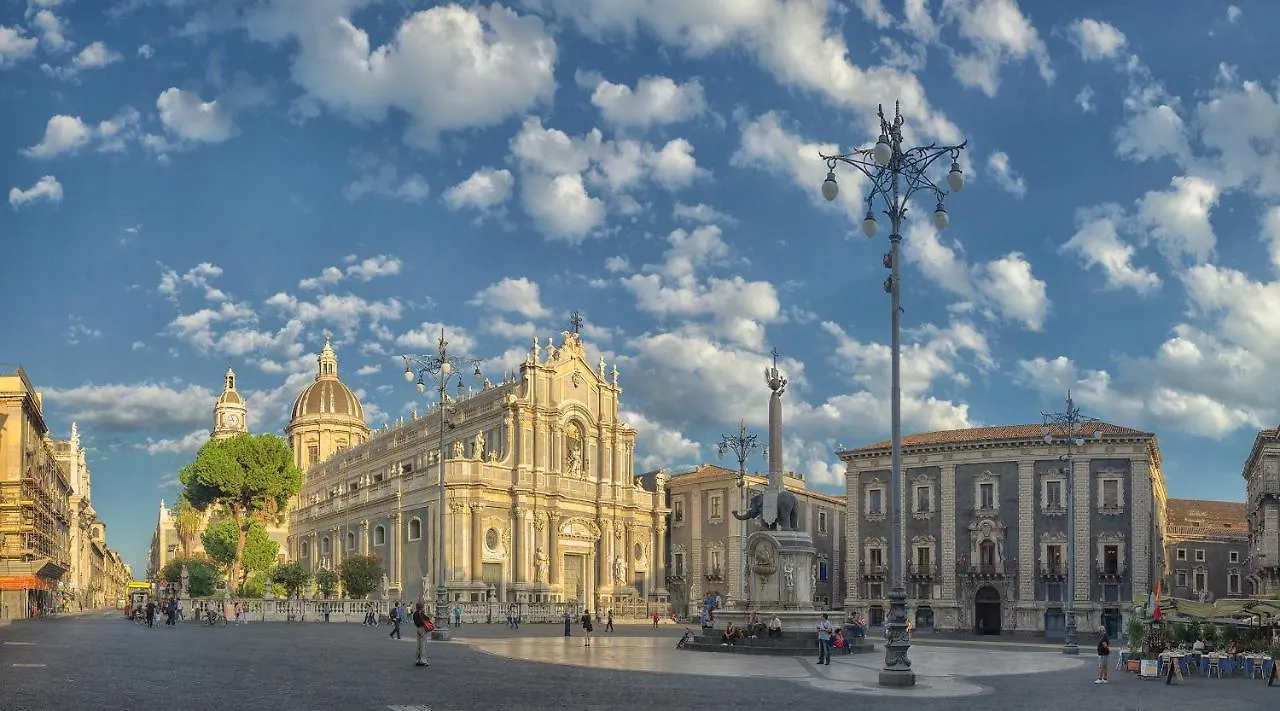 Castellano Home - Ursino Catania 0*,  Italia